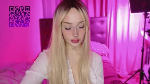 Snapshot of lolykari chatting on 02-26-26, 06:07 Kari online show from 02-26-26, 06:07