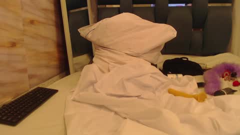 lolypo61700 online show from 01-16-25, 10:12