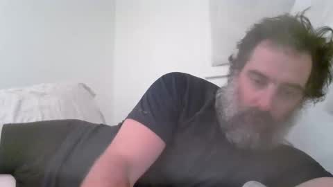 THE SEXIEST MAN ALIVE online show from 10-17-25, 04:15