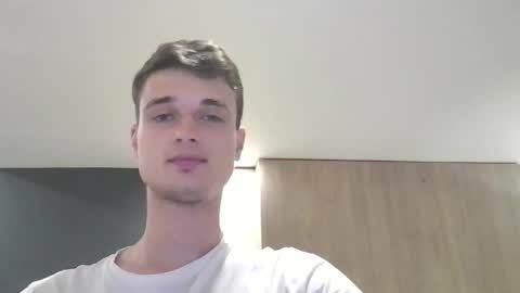 Snapshot of london_tomy chatting on 10-02-25, 02:29 london_tomy online show from 10-02-25, 02:29