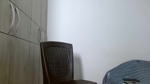 lonelydick2002 online show from 09-09-25, 11:21