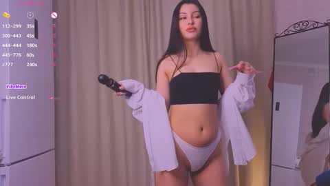 Shy EvaStreams are everyday 9 AM - 3 PM GMT 3  online show from 02-11-26, 10:42