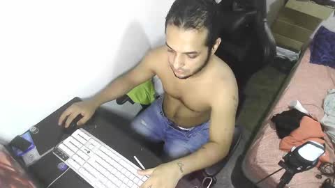 Snapshot of long_dick_boy_ chatting on 02-03-26, 05:38 Marvin Santiago online show from 02-03-26, 05:38
