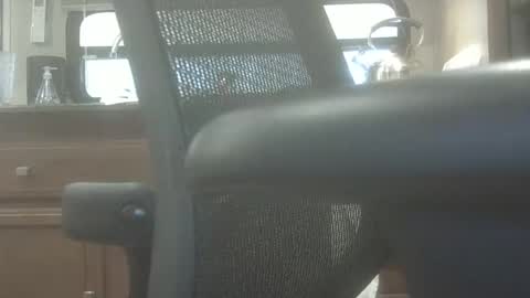 Snapshot of longbranch22 chatting on 11-01-25, 03:25 longbranch22 online show from 11-01-25, 03:25