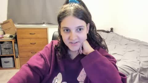 Rose online show from 09-23-25, 12:46