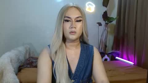 Snapshot of longoria_crawford chatting on 09-13-25, 11:48 My Lover Dadddy roberto online show from 09-13-25, 11:48