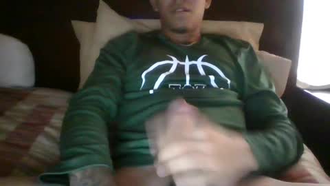 Snapshot of longstrokes775 chatting on 09-24-25, 08:45 longstrokes775 online show from 09-24-25, 08:45