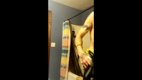 look_at_me_now4 online show from 01-17-26, 06:51