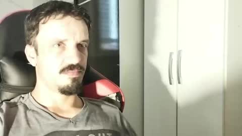 Snapshot of lookaz4010 chatting on 01-20-25, 03:28 Lucas online show from 01-20-25, 03:28