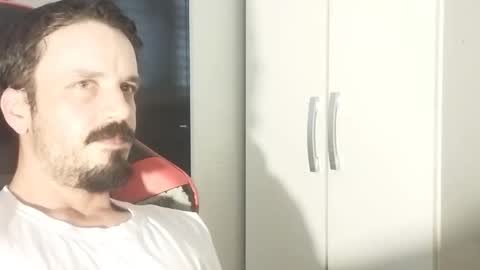 Snapshot of lookaz4010 chatting on 02-06-25, 03:52 Lucas online show from 02-06-25, 03:52