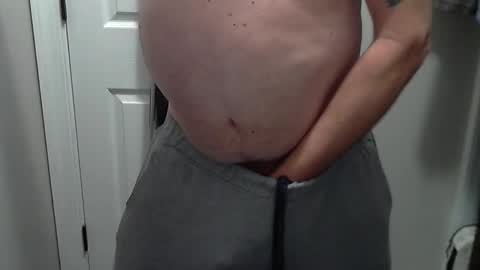 Snapshot of lookin4fun1975 chatting on 12-12-24, 03:10 lookin for fun online show from 12-12-24, 03:10