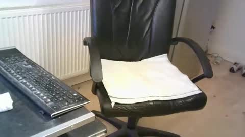 Lookingforx666 online show from 10-20-25, 06:58