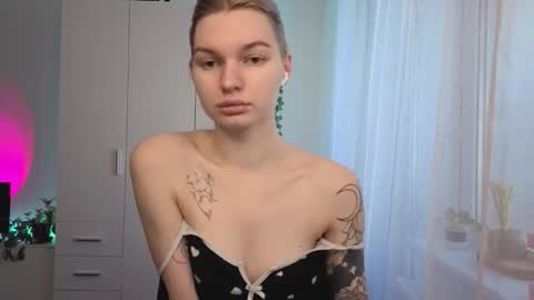 Luna online show from 03-15-26, 08:09