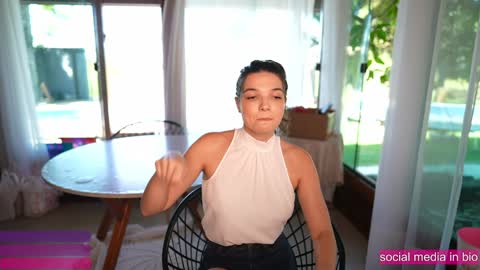 Chaturbatexxjessica online show from 03-08-25, 06:16