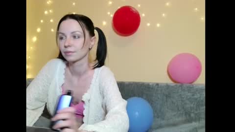 Snapshot of loonsey chatting on 03-06-25, 08:37 loonsey online show from 03-06-25, 08:37