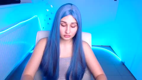 Lora online show from 10-22-25, 05:19