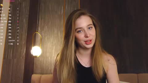 Snapshot of loraineluff chatting on 03-12-25, 05:49 Loraine online show from 03-12-25, 05:49