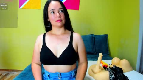 Loren Grey online show from 11-02-25, 08:22