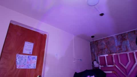 lorem_adams online show from 09-17-25, 11:12