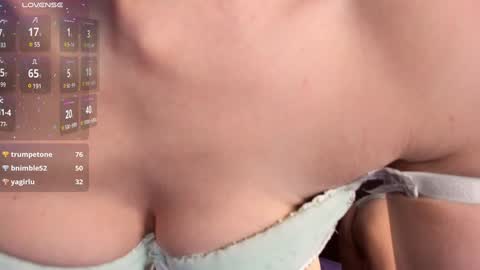 Loren online show from 12-17-24, 05:26