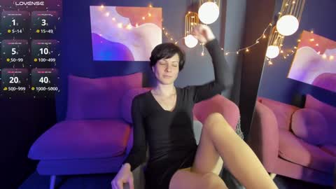 Loren online show from 01-17-25, 01:56