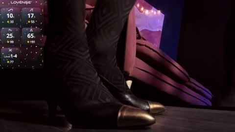 Loren online show from 02-04-25, 01:59