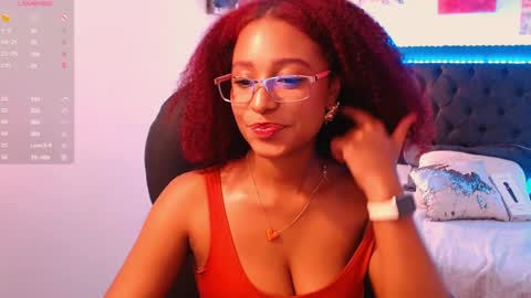 Snapshot of lorena_vieira_ chatting on 01-13-25, 12:41 Lorena Vieira online show from 01-13-25, 12:41