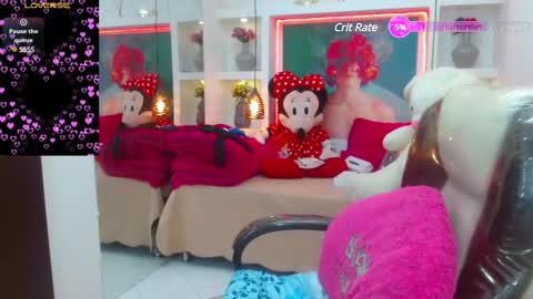 Snapshot of lorenapinto_ chatting on 03-05-25, 01:52 lore online show from 03-05-25, 01:52