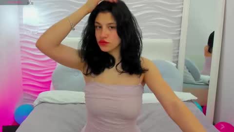 Loren online show from 02-24-26, 06:22