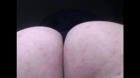 Snapshot of lorenitha_20 chatting on 07-12-26, 06:21 lorenitha online show from 07-12-26, 06:21