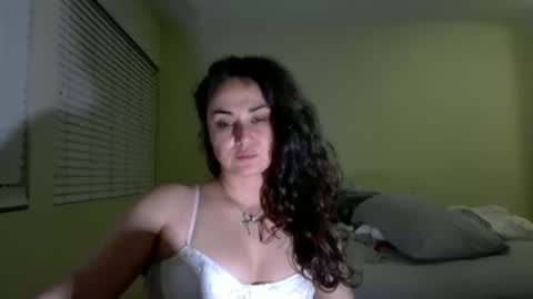 lorenlovely online show from 09-17-25, 05:20