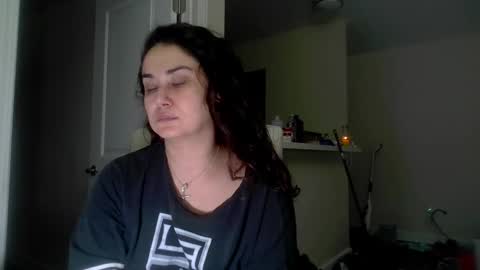 lorenlovely online show from 12-17-25, 10:05