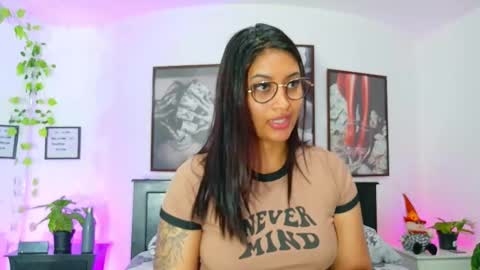 loretahorny online show from 02-26-26, 02:49