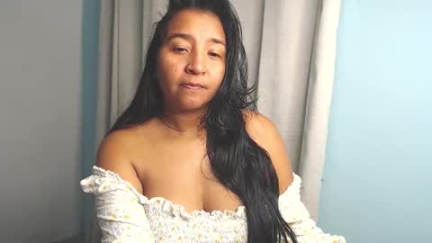 Snapshot of loretta_ chatting on 11-16-25, 10:37 Loretta Gmez online show from 11-16-25, 10:37