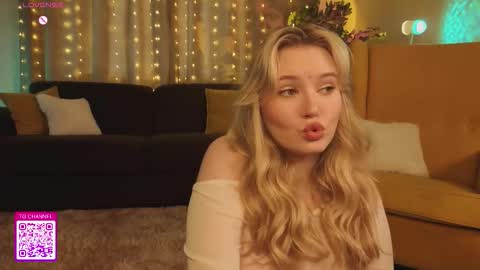 Alice online show from 10-15-25, 07:19