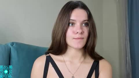 Chloe for Fan BlackHole online show from 10-26-25, 05:30