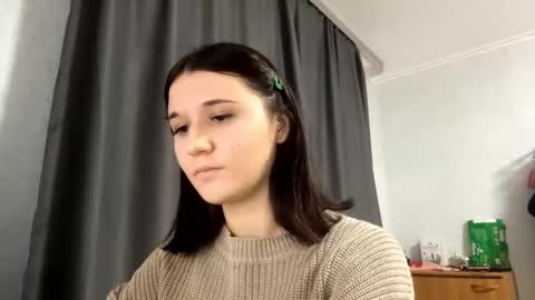 Kate online show from 09-25-25, 03:16