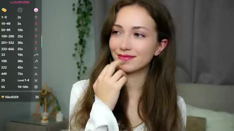 Snapshot of loriamarzinske chatting on 10-06-25, 09:45 Naomi online show from 10-06-25, 09:45