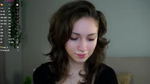 Naomi online show from 12-02-25, 09:32