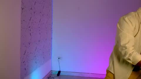 Lorian Vikel  online show from 03-03-26, 09:53