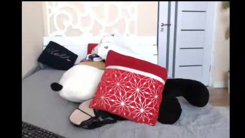 LorraGrey online show from 01-05-25, 12:53