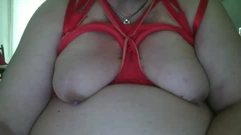 Snapshot of lory_99 chatting on 12-07-24, 08:44 Lory online show from 12-07-24, 08:44