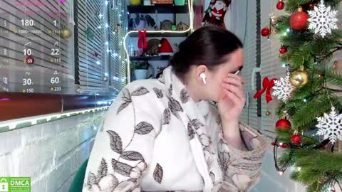 Alisa   My darlings online show from 12-28-24, 01:39