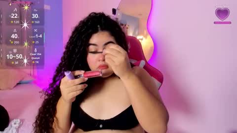 Snapshot of lou_22_ chatting on 03-01-26, 12:51 Lou online show from 03-01-26, 12:51