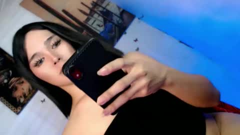 Snapshot of louilalicious chatting on 02-03-25, 07:29 louilalicious online show from 02-03-25, 07:29