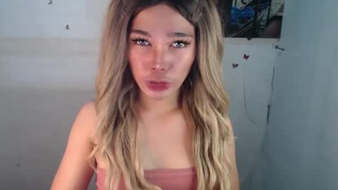 Snapshot of louilalicious chatting on 02-13-25, 06:52 louilalicious online show from 02-13-25, 06:52