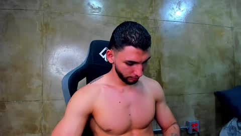 Louis online show from 03-04-25, 11:00