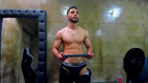 Louis online show from 03-05-25, 08:00