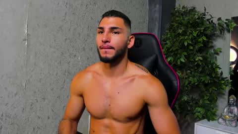 Louis online show from 10-04-25, 04:43