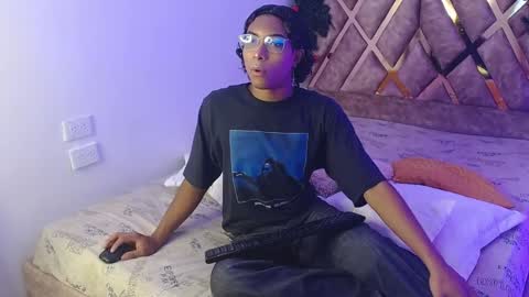 Louis Valdz online show from 01-02-25, 02:02